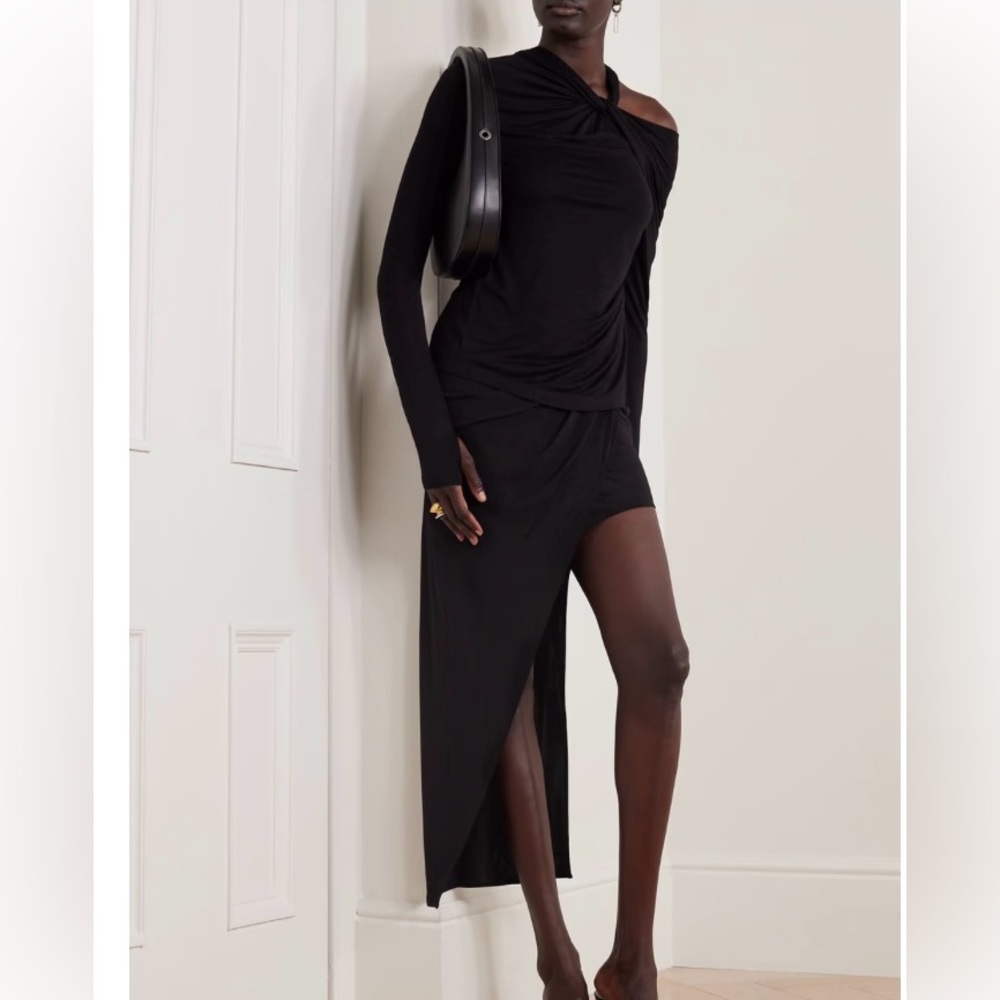 Helmut lang black cotton skirt with high slit size medium